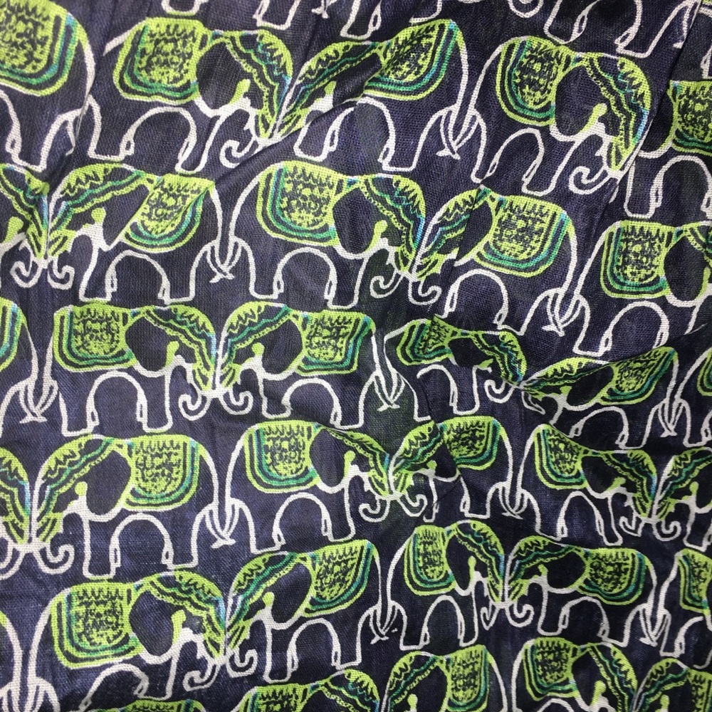 NWT!!! Elephant Print Crown & Ivy Scarf